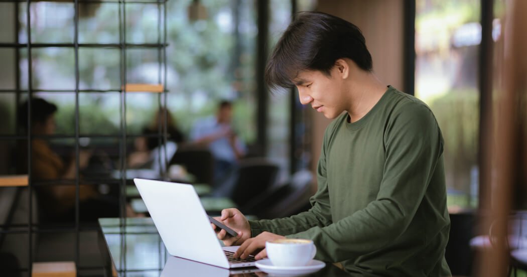 外出先から自宅の機器にアクセス